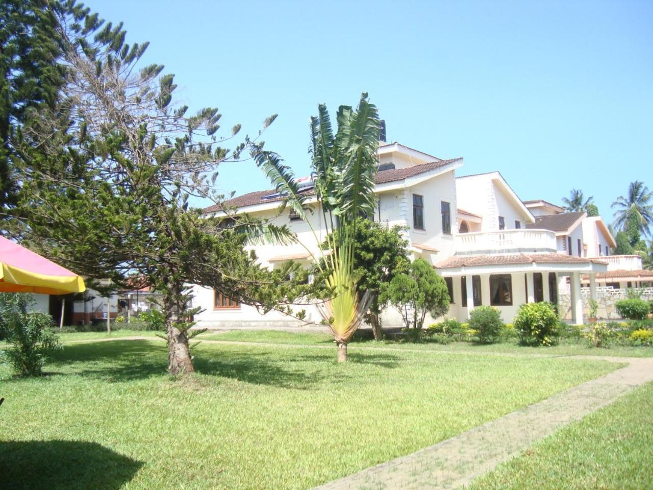 Mweru Villa Kisauni Exterior foto